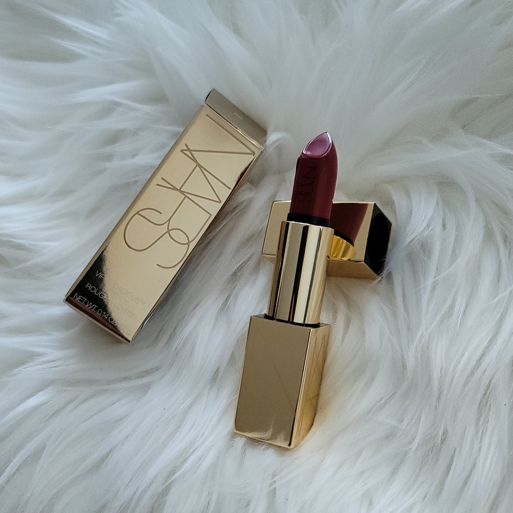 NARS VIP Audacious Lipstick Rita - Picture 3 of 8